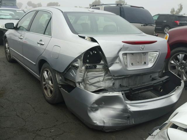 JHMCM56807C002558 - 2007 HONDA ACCORD EX SILVER photo 3