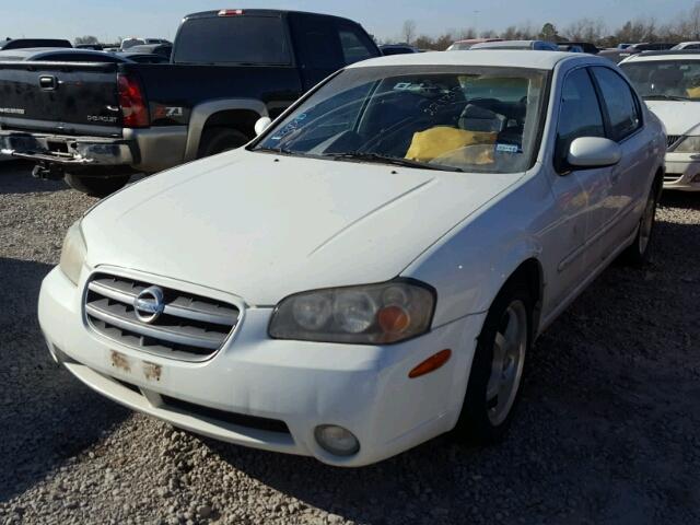 JN1DA31D62T436342 - 2002 NISSAN MAXIMA GLE WHITE photo 2