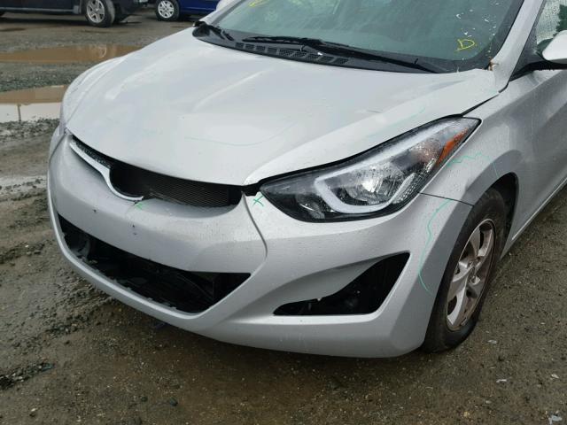 5NPDH4AE6FH615787 - 2015 HYUNDAI ELANTRA SE GRAY photo 9