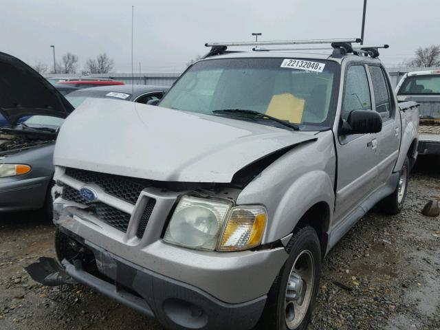 1FMZU67K75UB44856 - 2005 FORD EXPLORER S SILVER photo 2