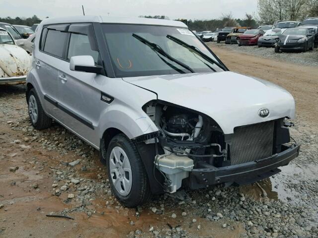 KNDJT2A59D7760457 - 2013 KIA SOUL SILVER photo 1