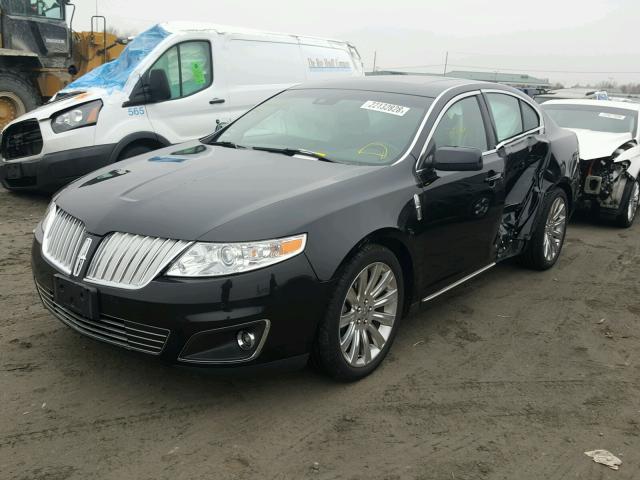 1LNHL9ER0CG806773 - 2012 LINCOLN MKS BLACK photo 2