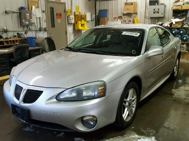2G2WR554671126262 - 2007 PONTIAC GRAND PRIX Gümüş foto 2