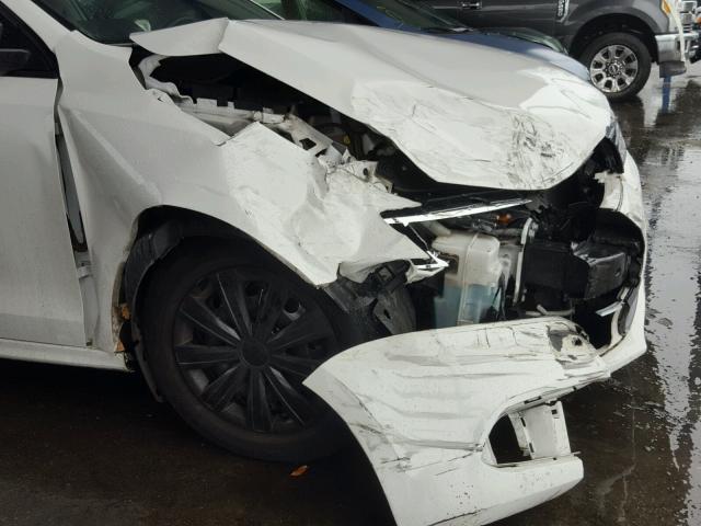 3VW2K7AJ2DM237270 - 2013 VOLKSWAGEN JETTA BASE WHITE photo 9