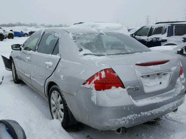 1HGCM66597A042986 - 2007 HONDA ACCORD EX SILVER photo 3