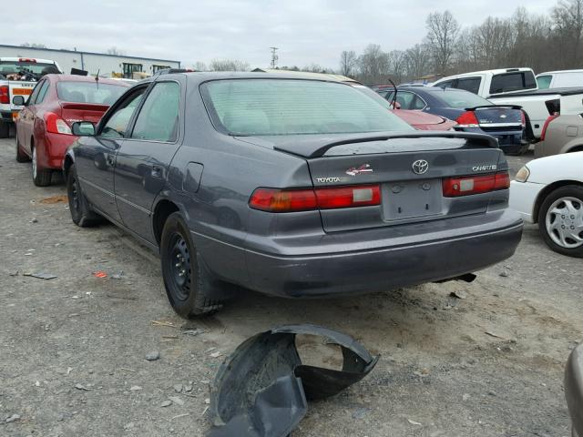 4T1BG22K4VU072331 - 1997 TOYOTA CAMRY CE GRAY photo 3