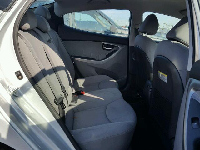 KMHDH4AE1CU334378 - 2012 HYUNDAI ELANTRA GL SILVER photo 6