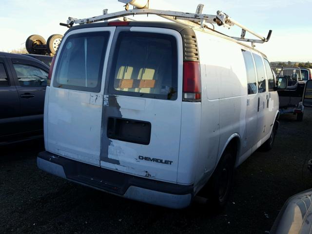 1GCFG25W3Y1244469 - 2000 CHEVROLET EXPRESS G2 WHITE photo 4