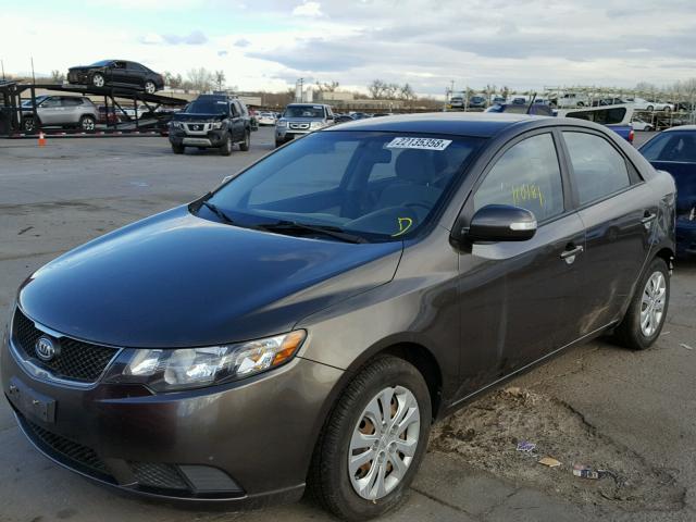 KNAFU4A23A5060555 - 2010 KIA FORTE EX BROWN photo 2