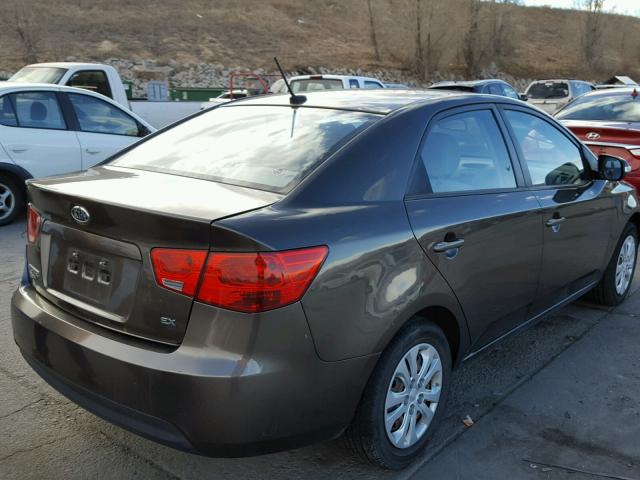 KNAFU4A23A5060555 - 2010 KIA FORTE EX BROWN photo 4