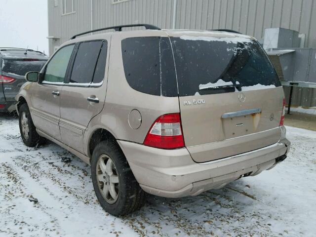 4JGAB75E02A302148 - 2002 MERCEDES-BENZ ML 500 BEIGE photo 3