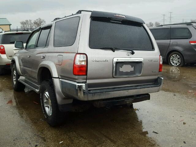 JT3HN86R820372721 - 2002 TOYOTA 4RUNNER SR SILVER photo 3