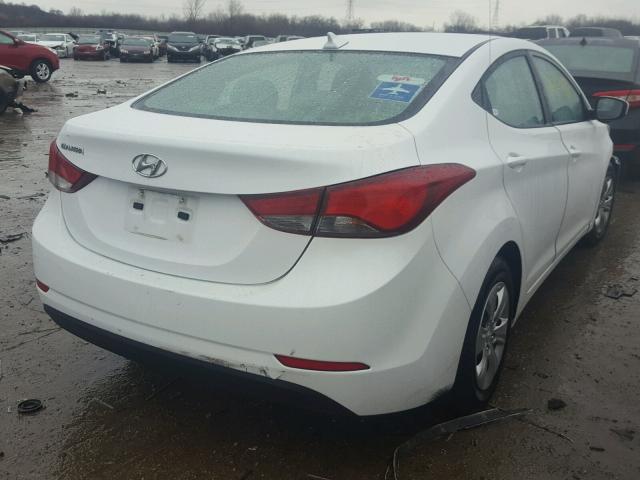 5NPDH4AE7GH718704 - 2016 HYUNDAI ELANTRA SE WHITE photo 4