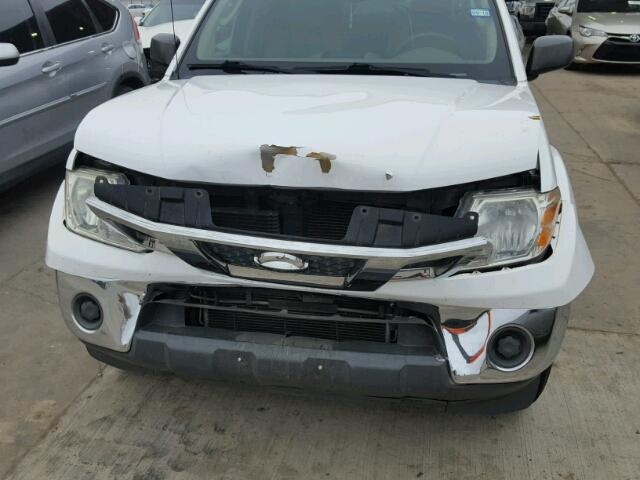 1N6AD0ER7BC436505 - 2011 NISSAN FRONTIER S WHITE photo 9