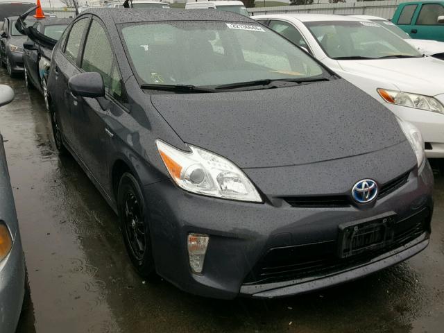 JTDKN3DU8F1876598 - 2015 TOYOTA PRIUS GRAY photo 1