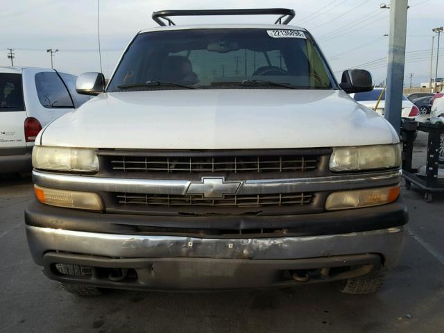 1GCGC29U4YE250752 - 2000 CHEVROLET SILVERADO WHITE photo 9