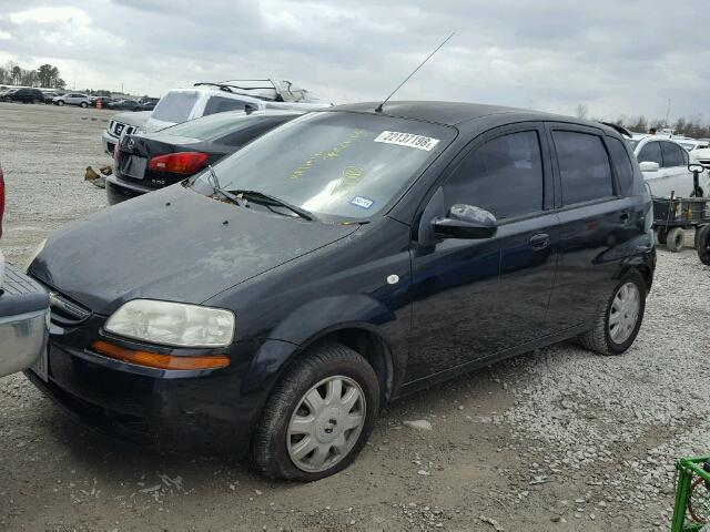 KL1TG62685B484077 - 2005 CHEVROLET AVEO LT BLACK photo 2