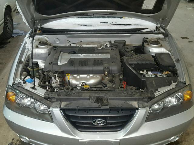 KMHDN46D05U030857 - 2005 HYUNDAI ELANTRA GL SILVER photo 7