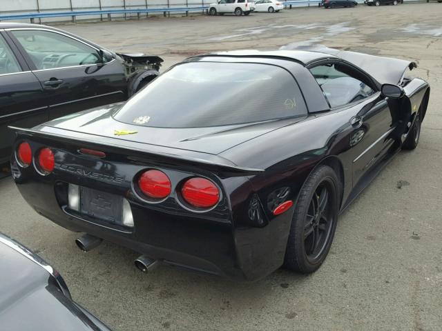 1G1YY22G215107873 - 2001 CHEVROLET CORVETTE BLACK photo 4