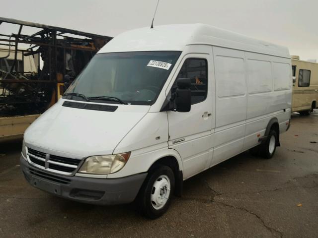 WD0PD544865891350 - 2006 DODGE SPRINTER 3 WHITE photo 2