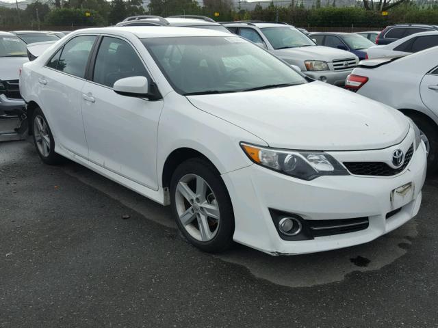 4T1BF1FK3EU334508 - 2014 TOYOTA CAMRY L WHITE photo 1