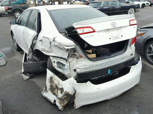 4T1BF1FK3EU334508 - 2014 TOYOTA CAMRY L WHITE photo 3