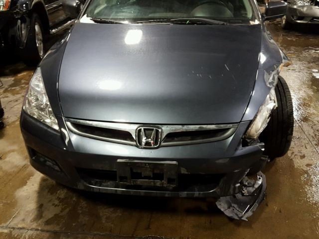 1HGCM664X7A100837 - 2007 HONDA ACCORD SE GRAY photo 10