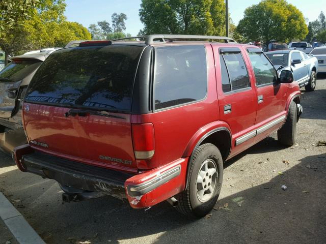 1GNDT13WXW2182387 - 1998 CHEVROLET BLAZER RED photo 4