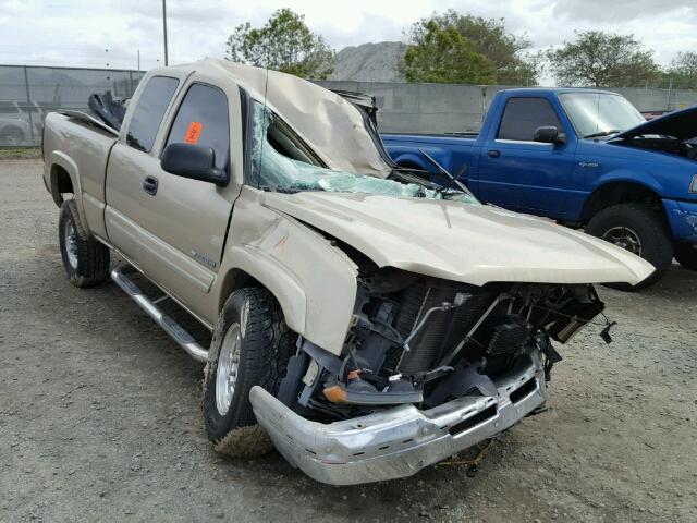 1GCHC29G94E146492 - 2004 CHEVROLET SILVERADO GOLD photo 1