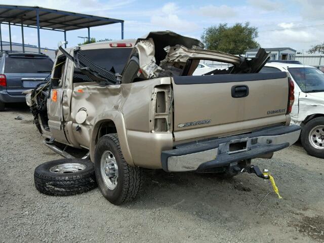 1GCHC29G94E146492 - 2004 CHEVROLET SILVERADO GOLD photo 3