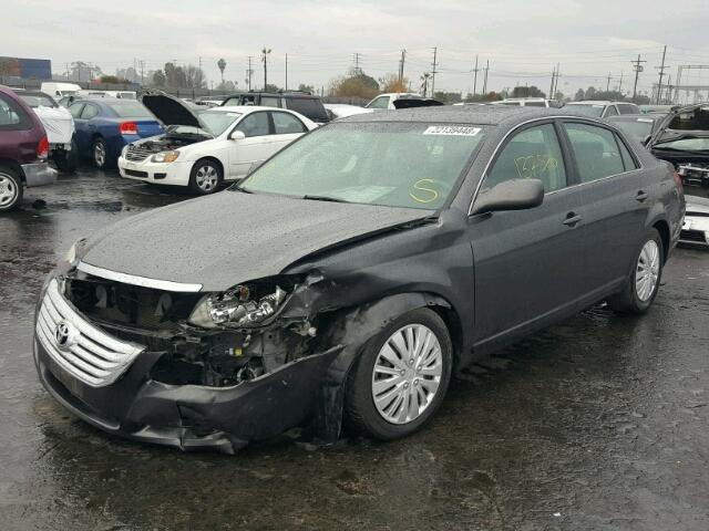 4T1BK36B48U305210 - 2008 TOYOTA AVALON XL GRAY photo 2