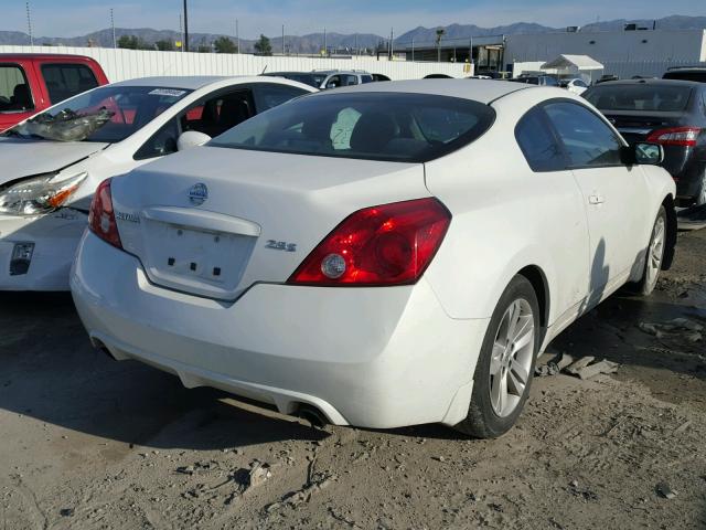 1N4AL2EP8DC295095 - 2013 NISSAN ALTIMA S WHITE photo 4