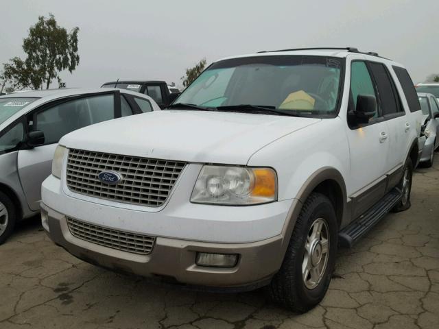 1FMFU17L33LB08356 - 2003 FORD EXPEDITION WHITE photo 2