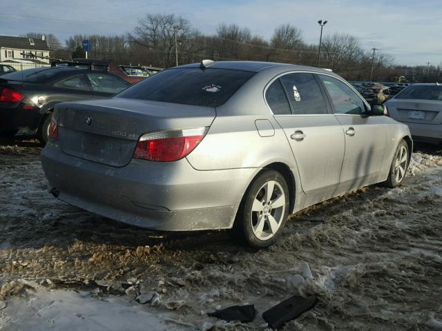 WBANF73526CG67633 - 2006 BMW 530 XI GRAY photo 4