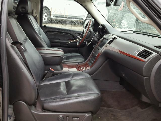 1GYFK66818R123666 - 2008 CADILLAC ESCALADE E BLACK photo 5