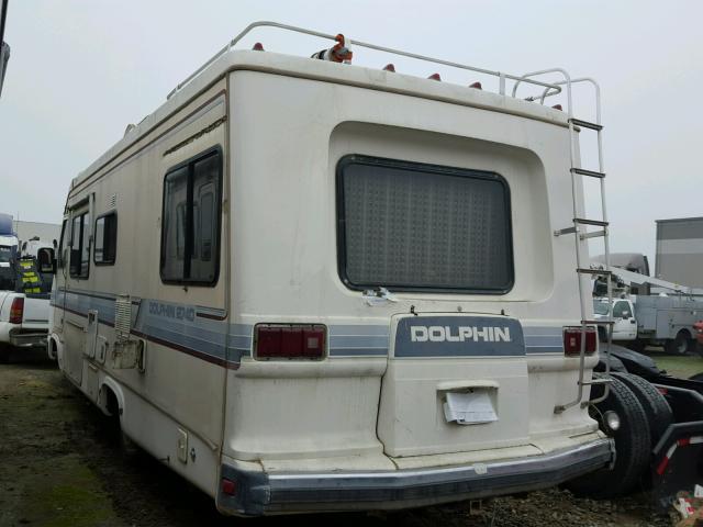 1GBKP37W5J3340362 - 1989 DOLP MOTORHOME WHITE photo 3