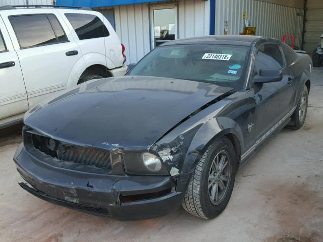 1ZVHT80N795110884 - 2009 FORD MUSTANG GRAY photo 2