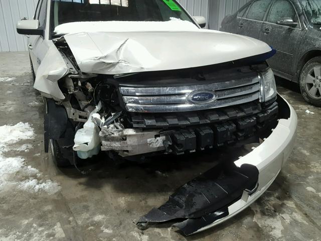 1FAHP24W68G155167 - 2008 FORD TAURUS SEL WHITE photo 9