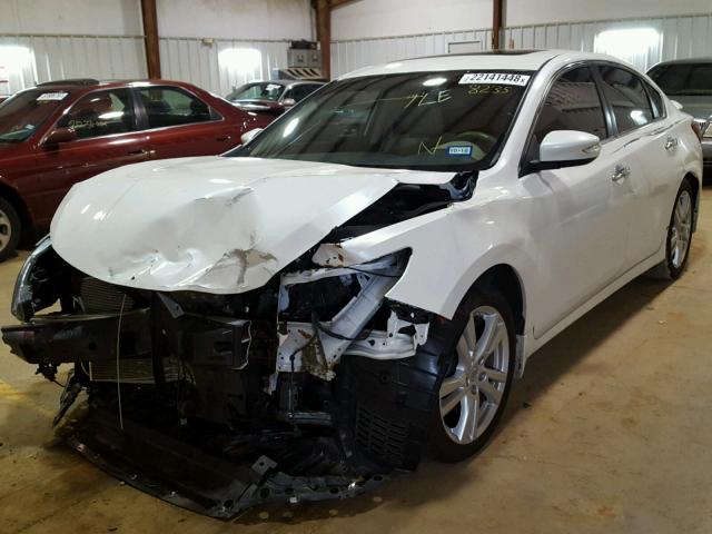 1N4BL3AP3GC148235 - 2016 NISSAN ALTIMA 3.5 WHITE photo 2