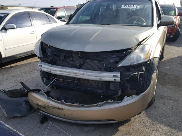 JN8AZ08T06W427553 - 2006 NISSAN MURANO SL GOLD photo 9