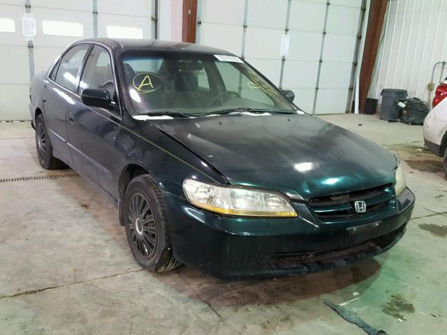 1HGCG564XWA057357 - 1998 HONDA ACCORD LX GREEN photo 1