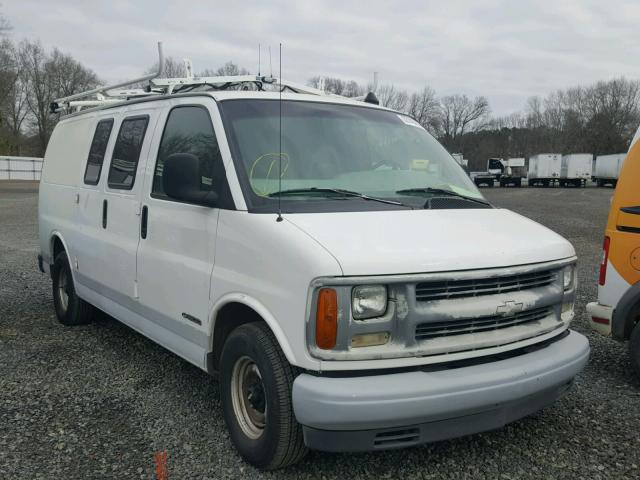 1GCEG15W8V1063577 - 1997 CHEVROLET G1500 WHITE photo 1