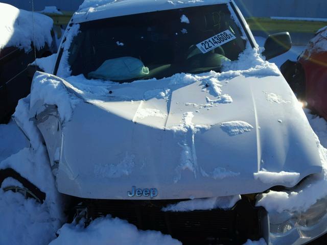 1J4GR48K46C239716 - 2006 JEEP GRAND CHER WHITE photo 7