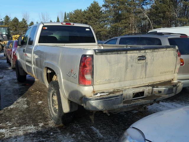 1GCHK39205E195353 - 2005 CHEVROLET SILVERADO GRAY photo 3