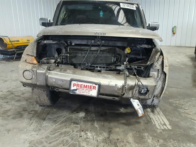 1J8HG58236C100420 - 2006 JEEP COMMANDER ყავისფერი ფოტო 9