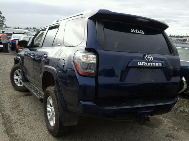 JTEBU5JR7F5213848 - 2015 TOYOTA 4RUNNER SR BLUE photo 3