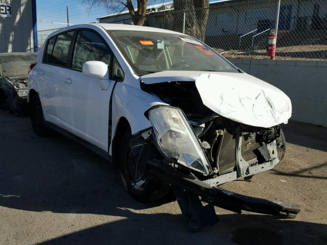 3N1BC13E29L441323 - 2009 NISSAN VERSA S WHITE photo 1