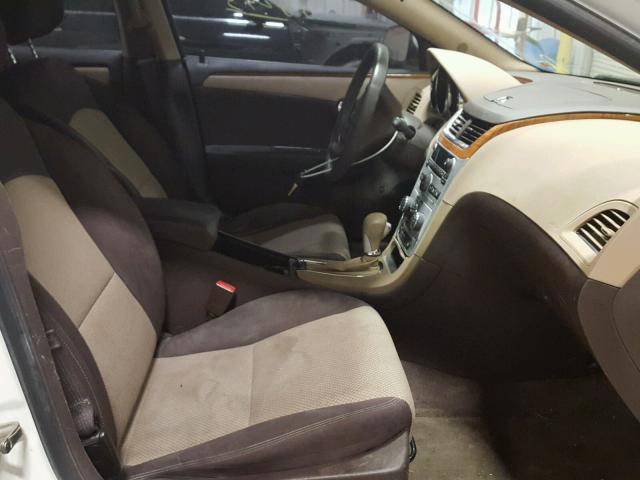 1G1ZC5E10BF332879 - 2011 CHEVROLET MALIBU 1LT 白色 照片 5