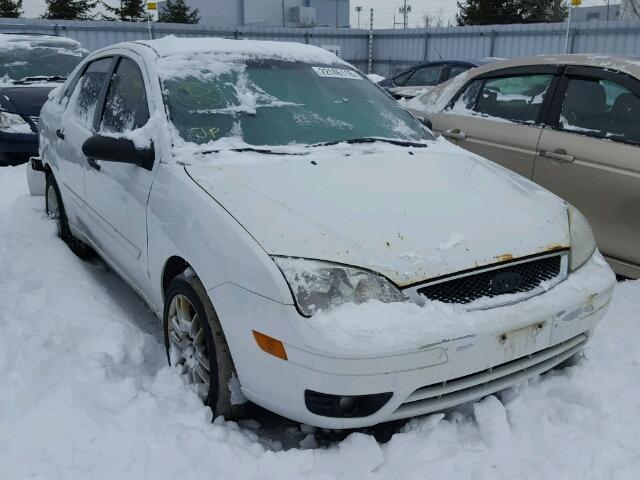 1FAFP34N17W335987 - 2007 FORD FOCUS ZX4 WHITE photo 1