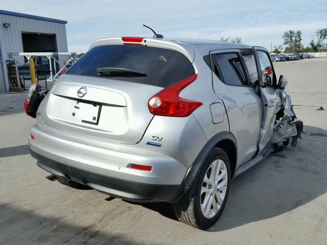 JN8AF5MR6CT117727 - 2012 NISSAN JUKE S SILVER photo 4